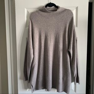 Mock neck taupe Abercrombie and fitch sweater